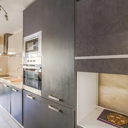 La Providence Apartment